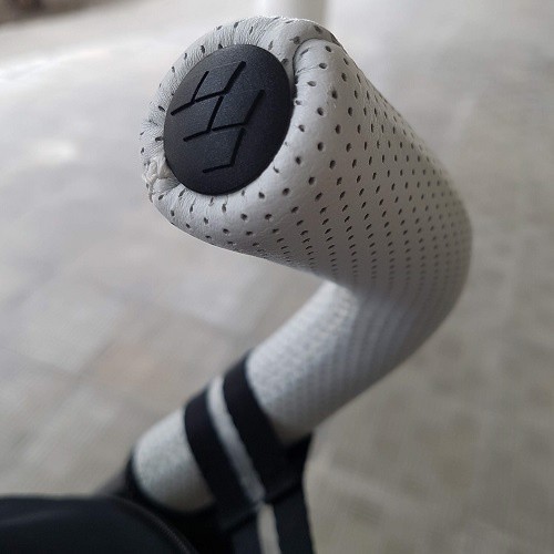 Maclaren Quest FC Handle